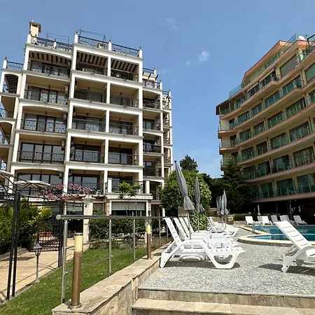 Apartamento In Vip Club Delphin *